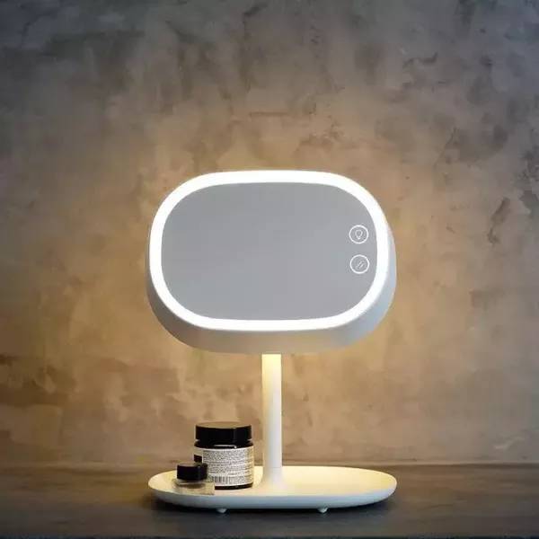 可充電式LED化妝臺燈設計